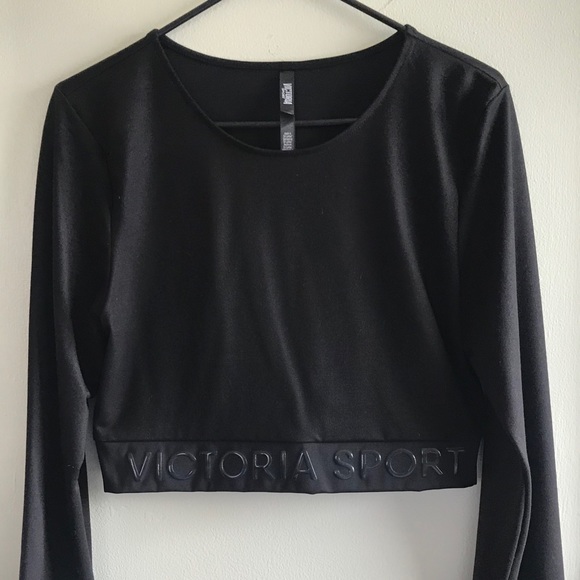 🖤 Victoria Secret Sport Black fitted shirt🖤 - Picture 2 of 6